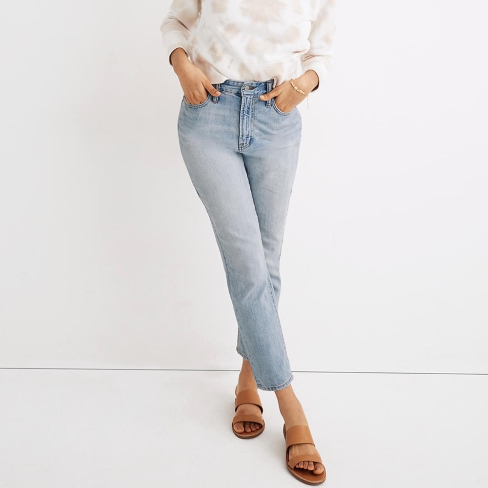 Madewell 12” high rise light wash denim the curvy perfect vintage jean 28